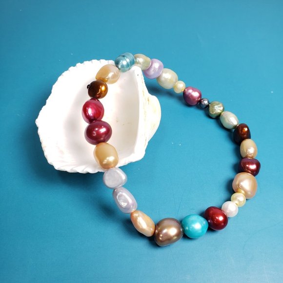 Jewelry - Cultured Saltwater Pearl Stretch Bracelet